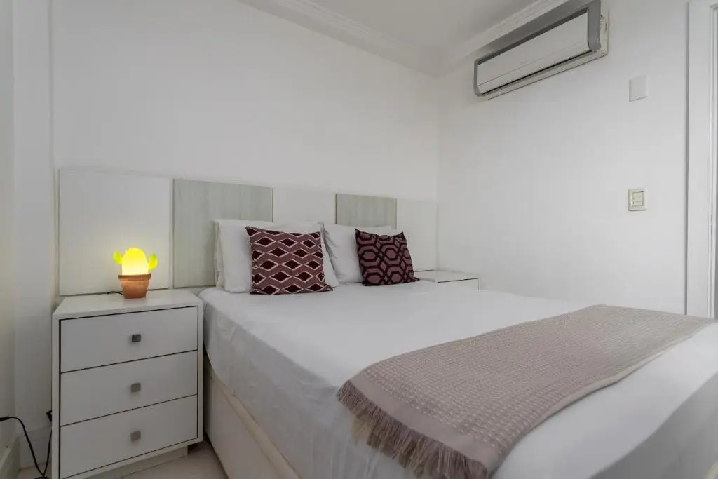 Pineapples LC2207 - Apartamento 3 quartos na Barra da Tijuca, com piscina no terraço e vista para o mar