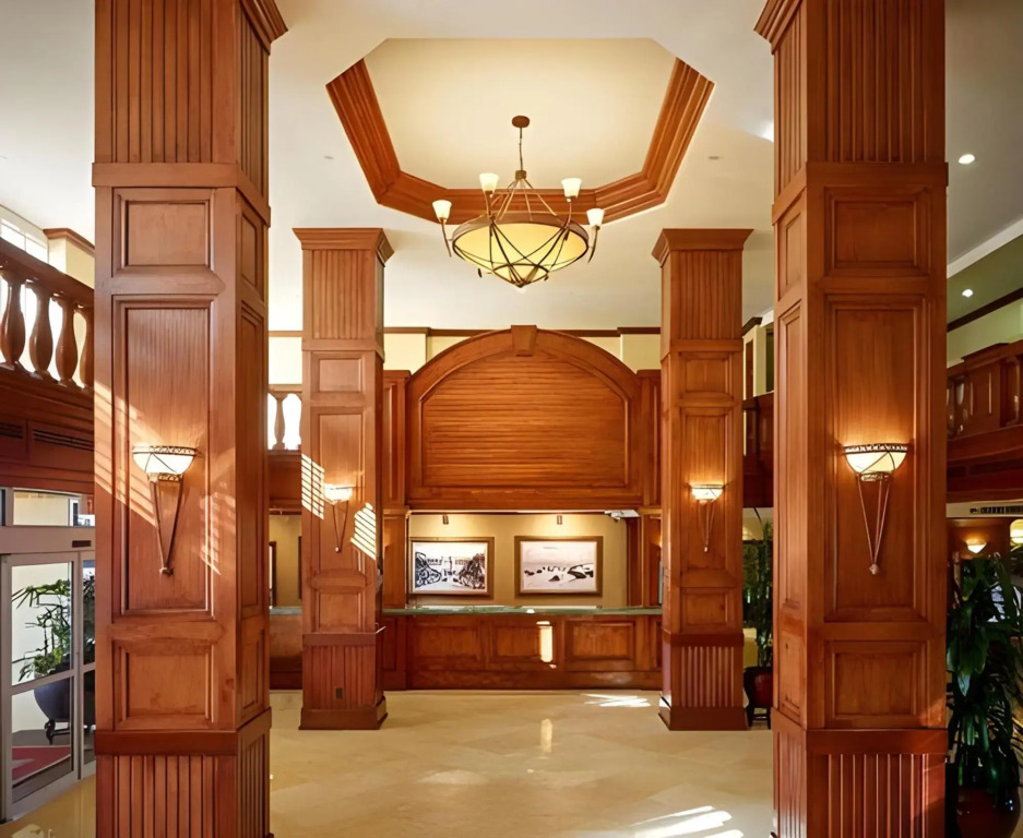 Plaza Resort & Spa