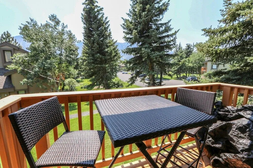 Snowcreek II 202 Remodeled, Light and Bright Condo with Washer Dryer by RedAwning