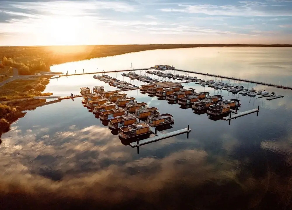Floatinghouses Bärwalder See
