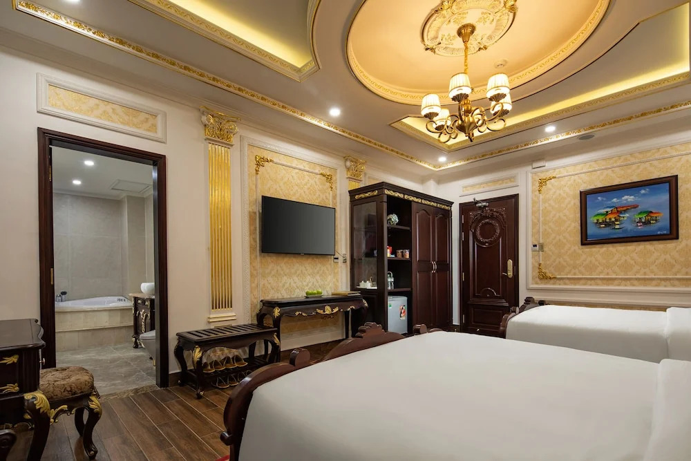 Sepia Hotel DaLat