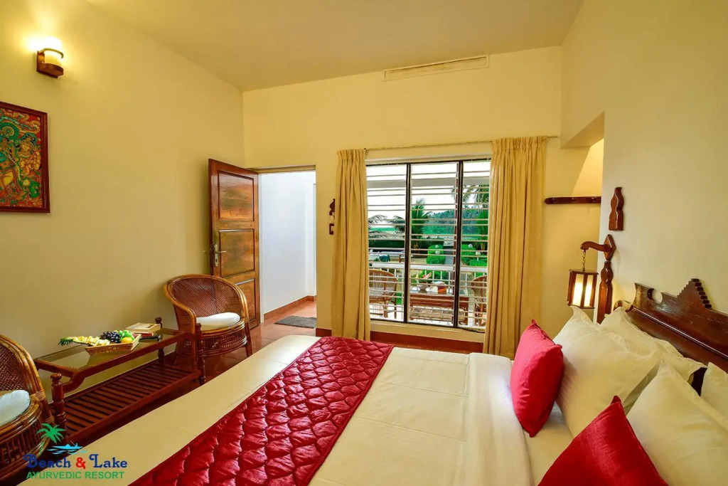Beach and Lake Ayurvedic Resort, Kovalam