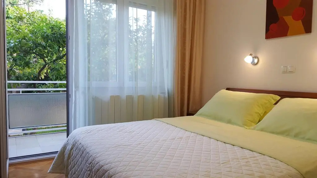 Apartments Kasalo