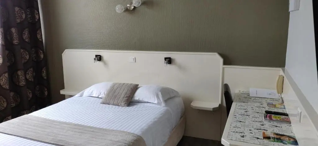 Logis Hôtel Les Bleuets
