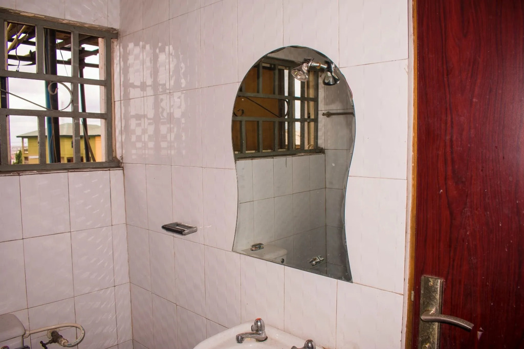 Jolac Hotel And Suites