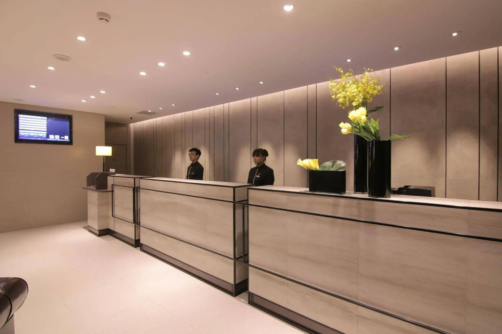 Homeinn Plus City Center