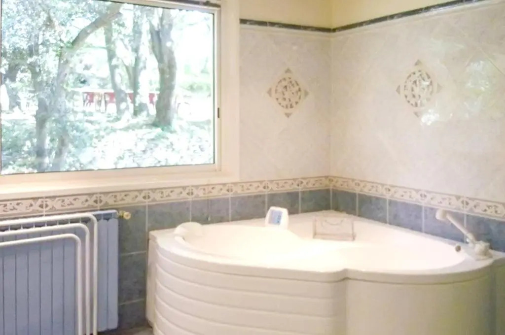 Villa spacieuse à Vaison-la-Romaine avec piscine privée