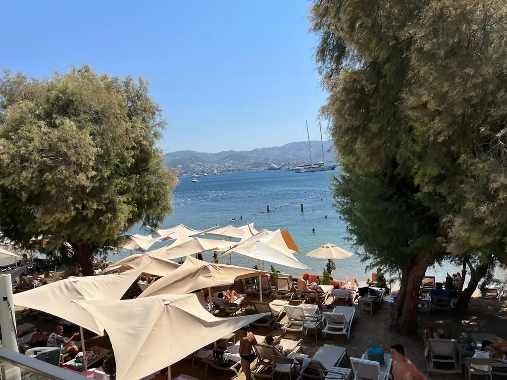 Farrys Boutique Hotel and Beach Club