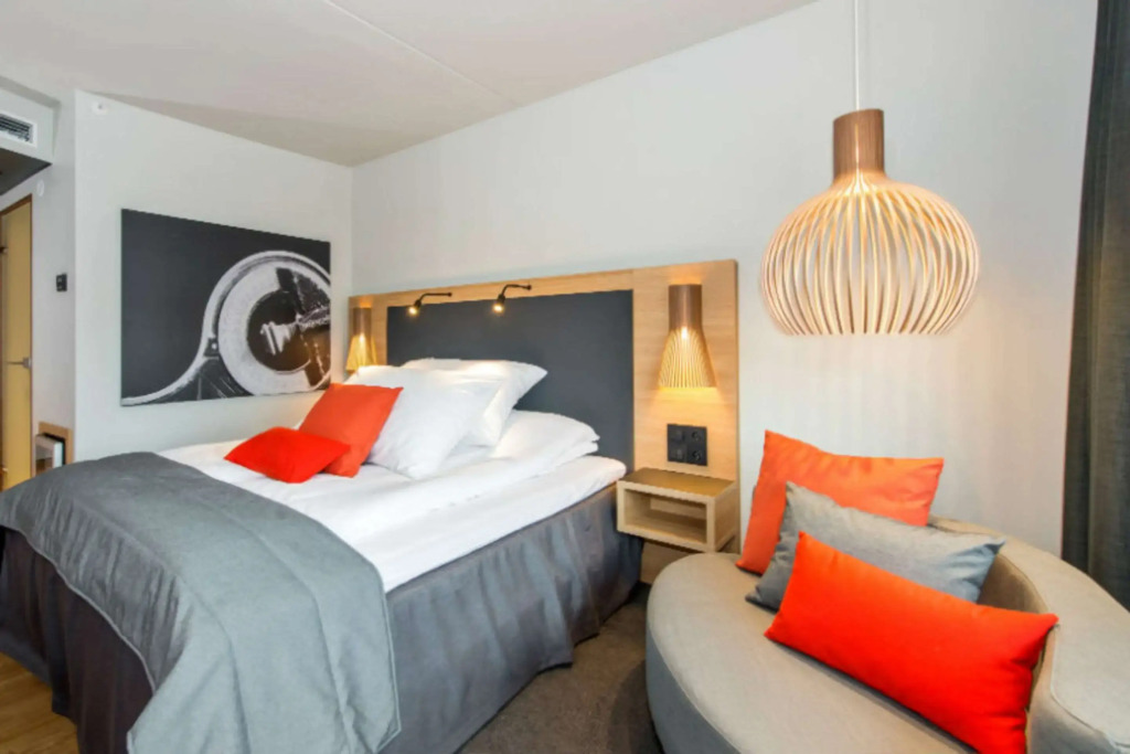 Clarion Hotel The Edge