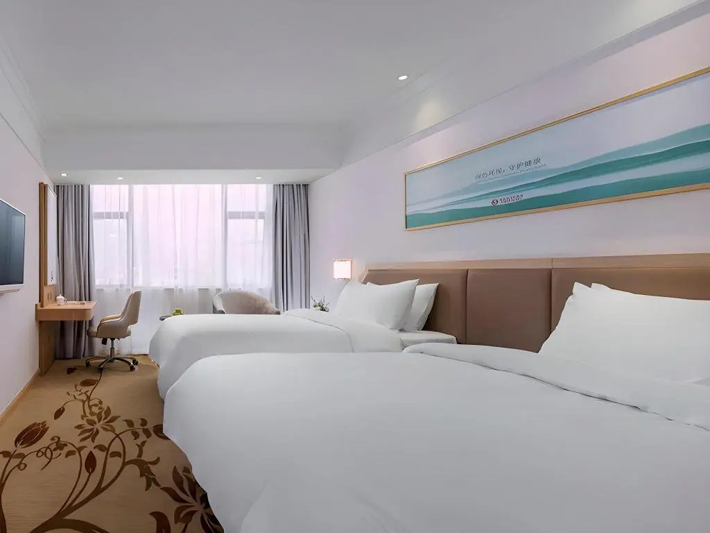 Vienna 3 Best Hotel (Guanyang Bus Station)