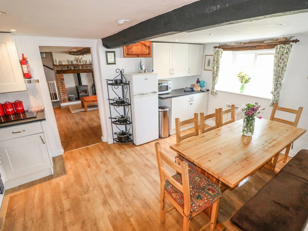 Hill Farm Cottage