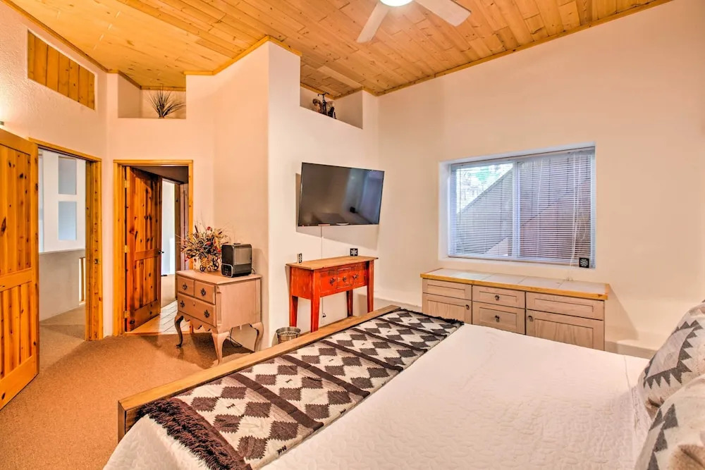 Walkable Angel Fire Condo Near Lifts & Restaurants