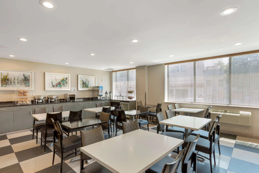 Best Western Plus Plaza Hotel