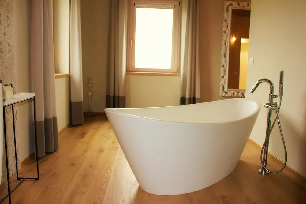 Amico Country House