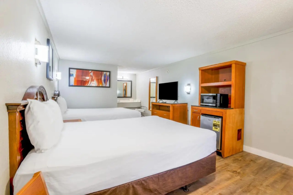 Cozy Garden Inn By OYO Hwy 40 Richmond