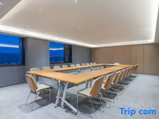 JI Hotel (Shijiazhuang Railway Station Huaian Xi Road)