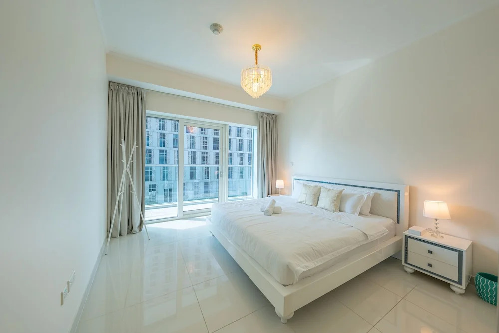 Tanin - Luxury Waterfront Apt with Stunning Marina Views