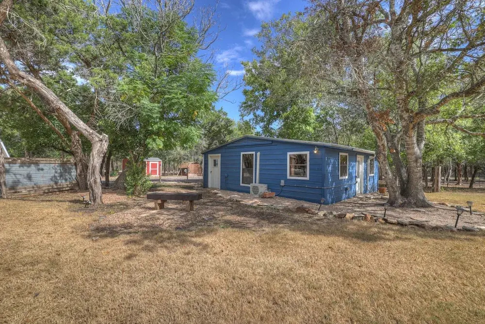 Terracotta Oasis - Wimberley for 30 Guests