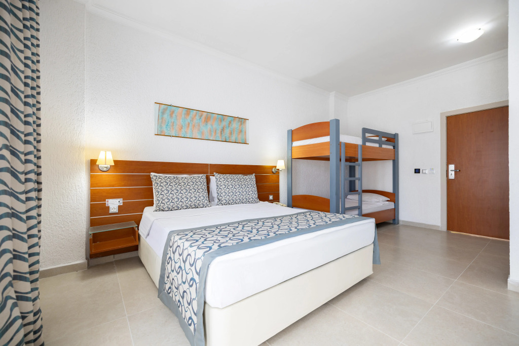 Petunya Beach Resort