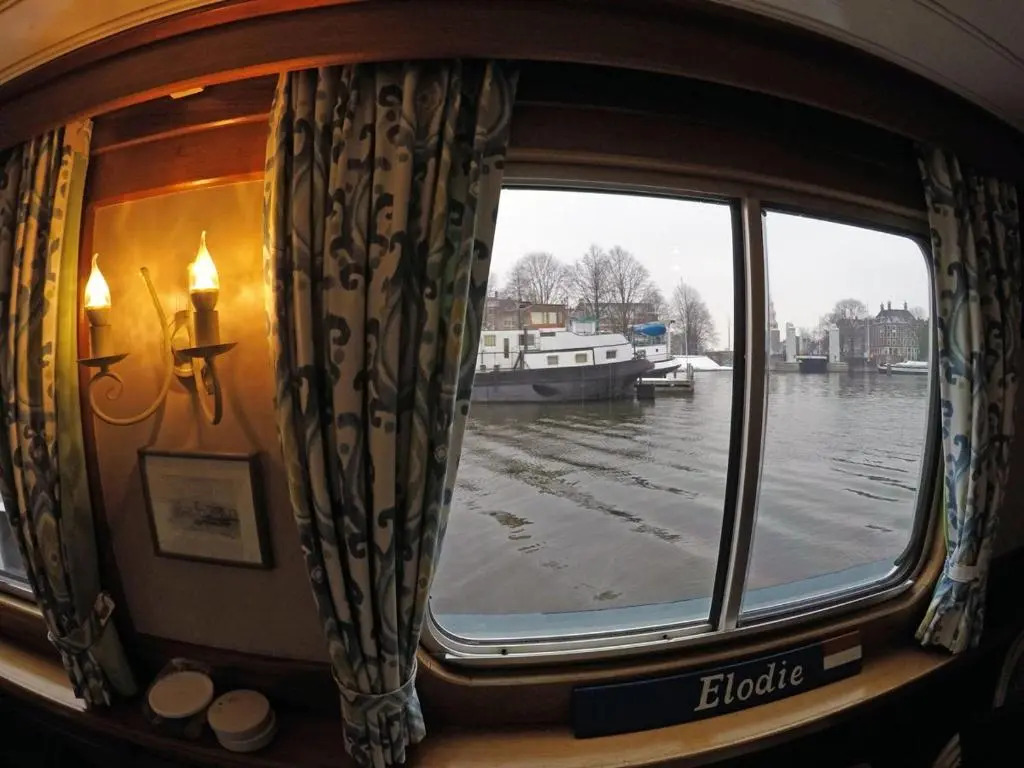 Botel Elodie