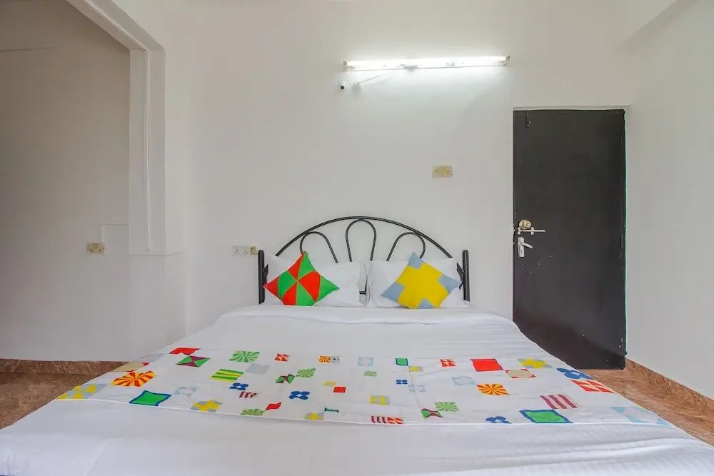OYO 15757 Home Elegant Stay Calangute Beach