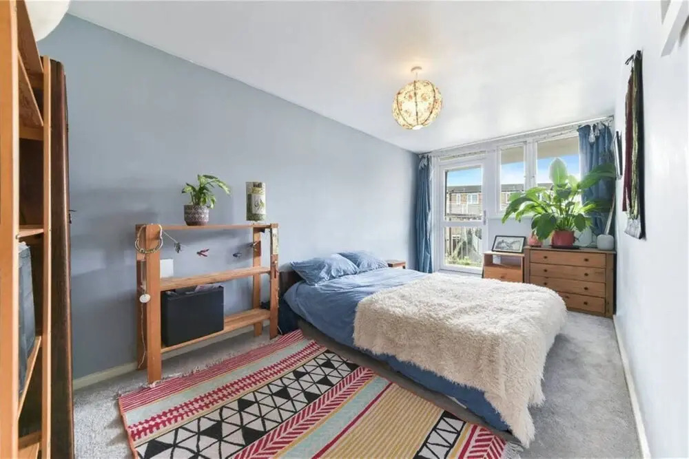 Spacious 2 Bedroom House With Balcony In Bermondsey