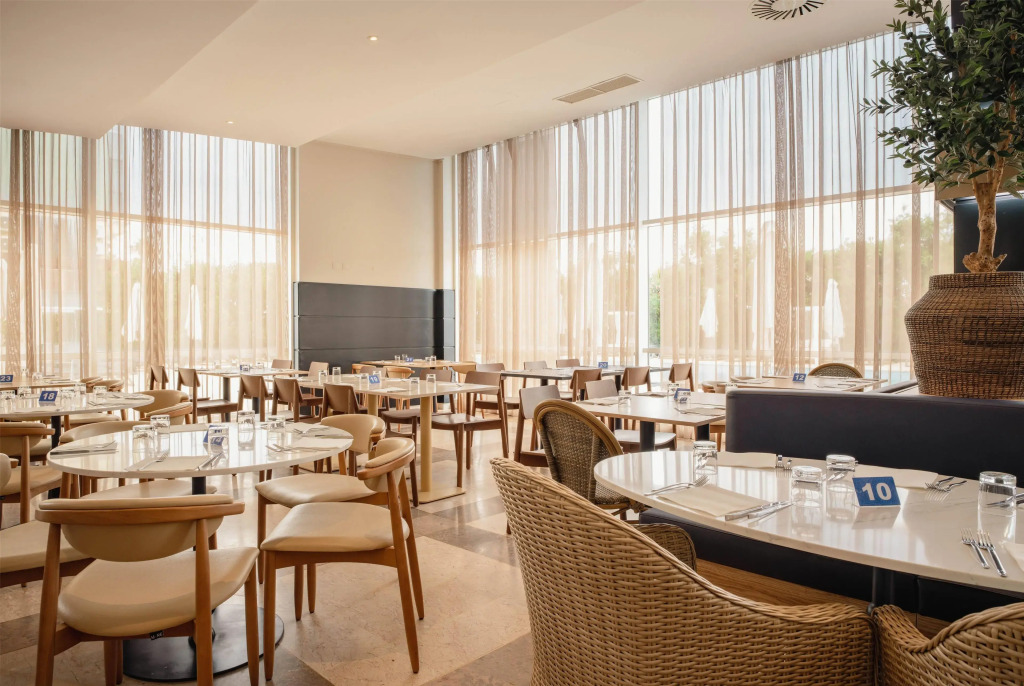 TRYP by Wyndham Lisboa Caparica Mar