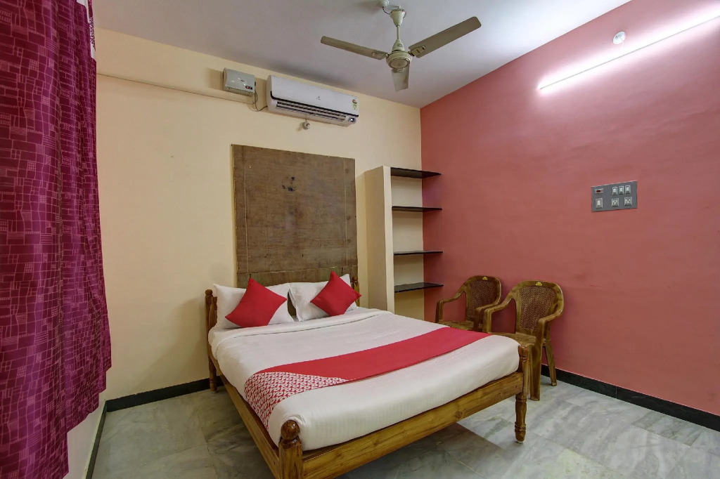 Oyo 38664 Rt Residency