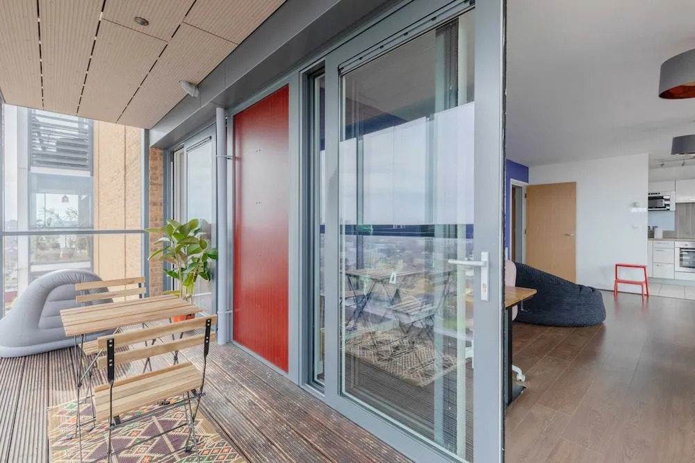 Quirky 1BD Flat W/gym & City Views Dalston!
