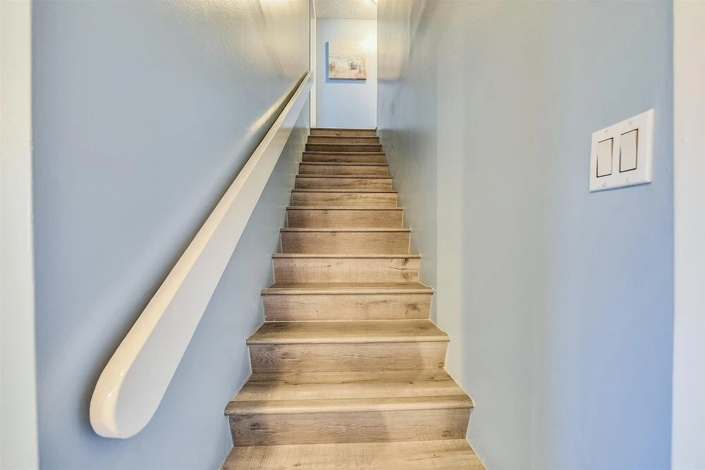Recently Renovated 2bd, Sleeps 6 Pinnacle Port, W/ Boat Ramp 2 Bedroom Condo by RedAwning