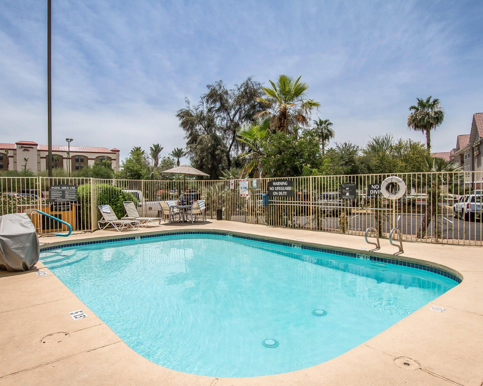 Comfort Suites Peoria Sports Complex