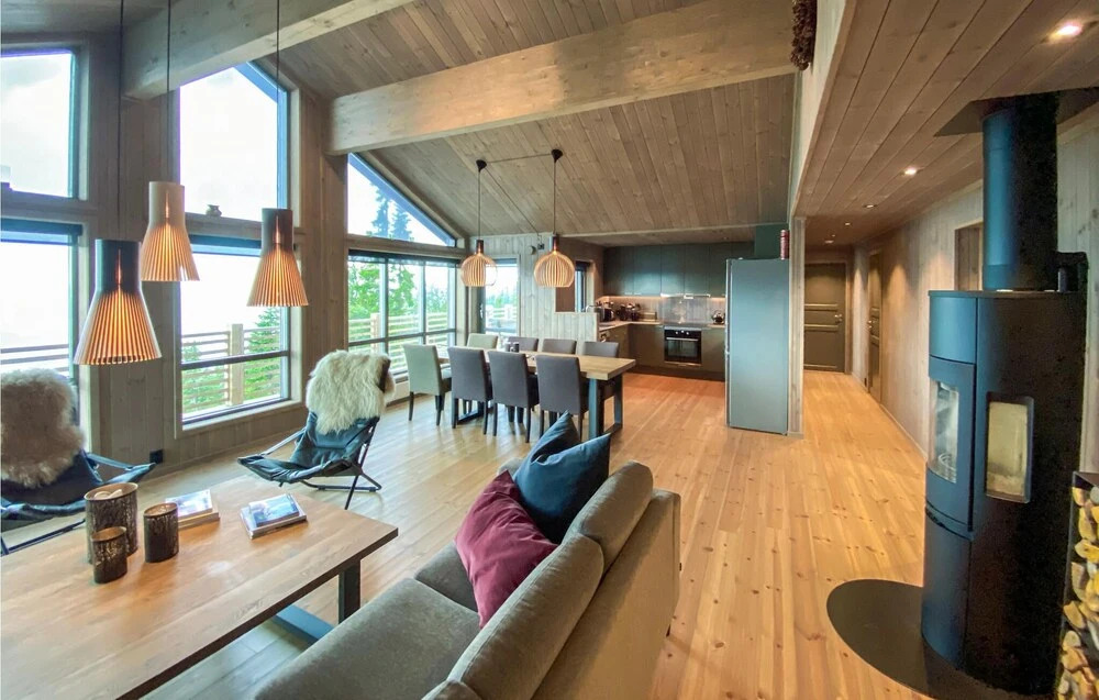 Gorgeous Home In Aurdal With Wifi