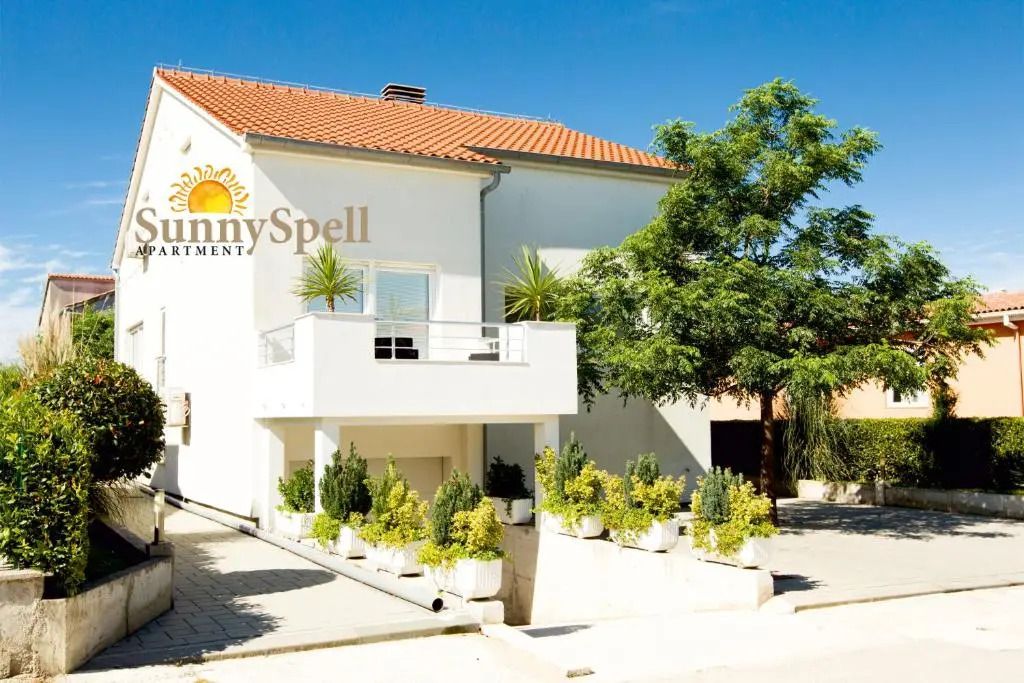 Apartment Sunny Spell with free parking and garden