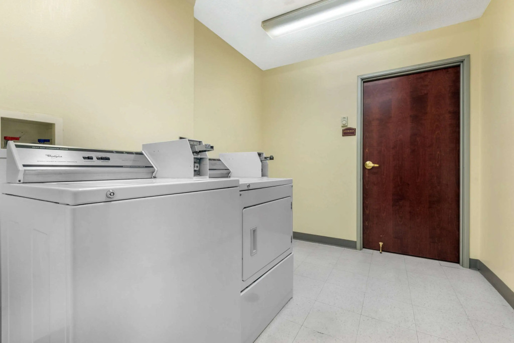 Comfort Suites Findlay I-75 near Sports Complex