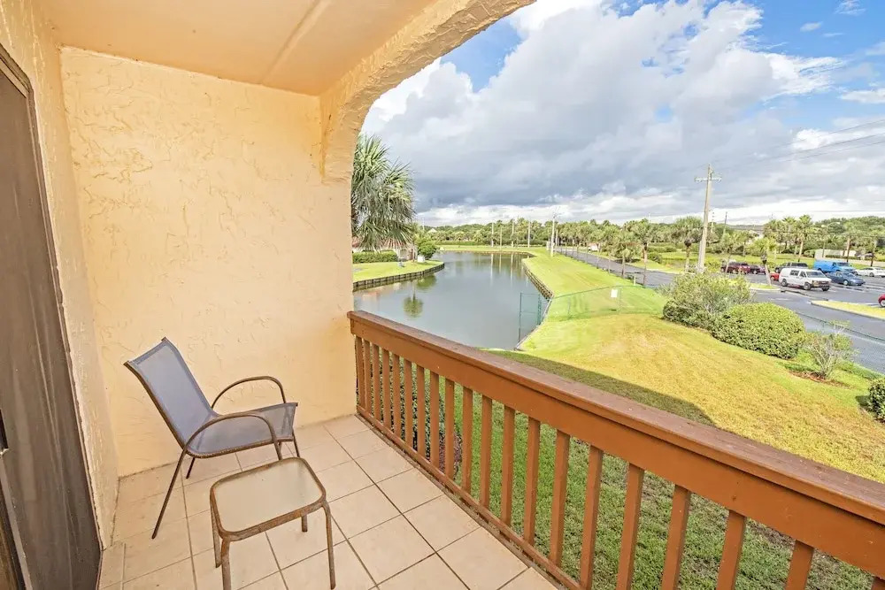 Lovely Oceanside Home W/outdoor Shower/free Wifi/shared Pool/hot Tub/tennis/ac