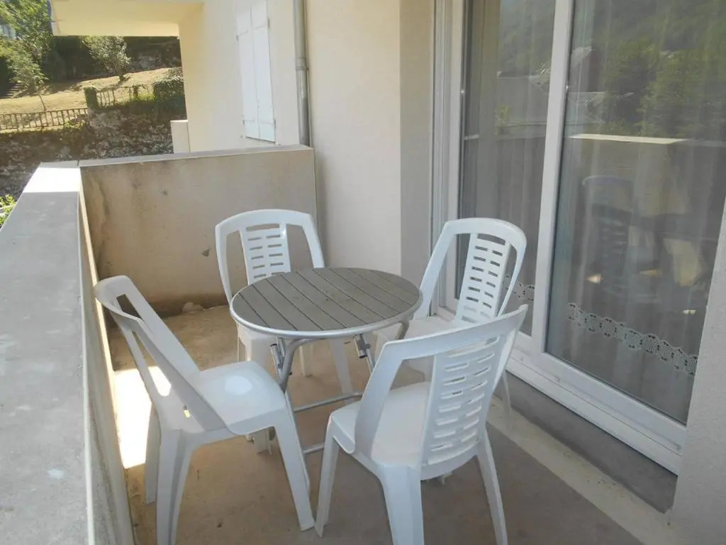 Appartement Cauterets, 2 Pièces, 4 Personnes - Fr-1-401-15