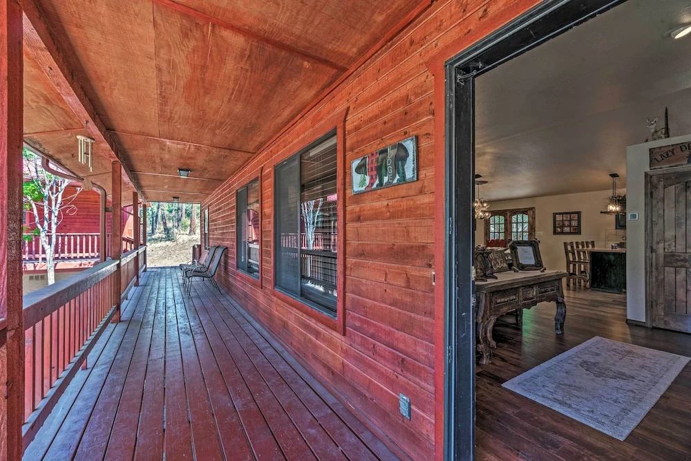 Wooded Ruidoso Hideaway w/ Deck: Ski, Hike & Golf!