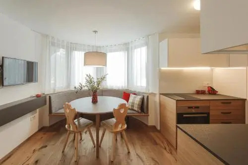 Apartments and Rooms Kaja