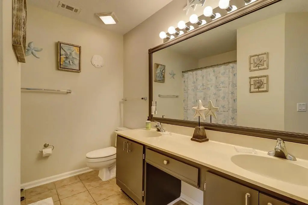 81 Ocean Breeze 2 BR condo Forest Beach