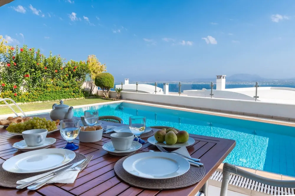 Blue Oasis Luxury Villa