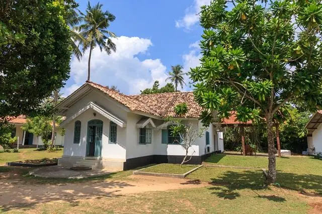 Cafe Ceylon Hikkaduwa