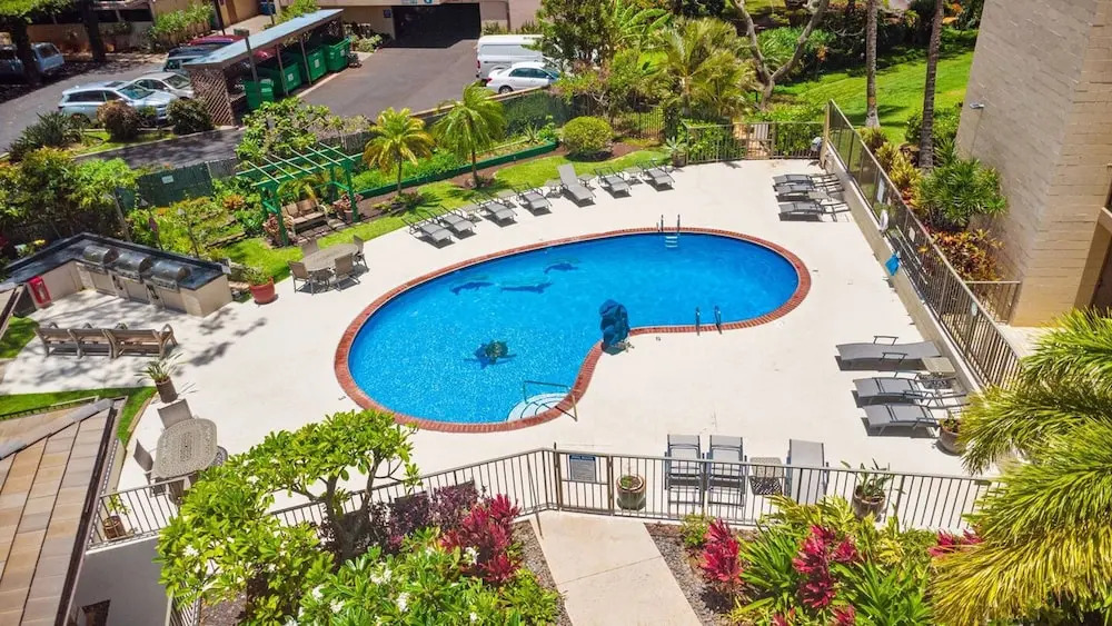 Remodeled Luxe Beachfront Escape Ocean Views AC