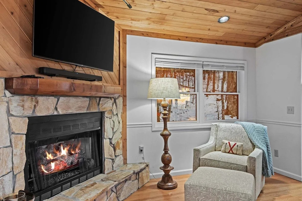On Beech Time - Hot Tub, Views, Beech Mtn Club Option