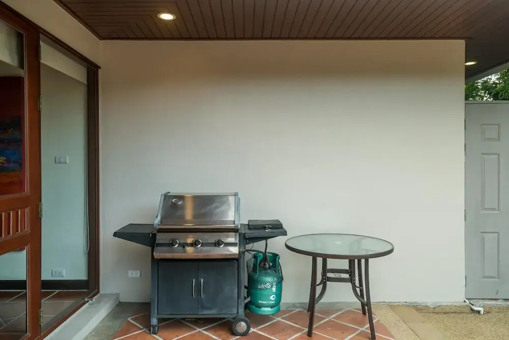 Nakatani B - Private Pool Villa Near Beach 2 Bedroom can be 4