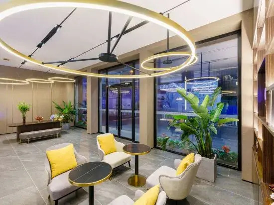 Homeinn Plus Hotel (Dalian Lvshun Dashang New Mart)