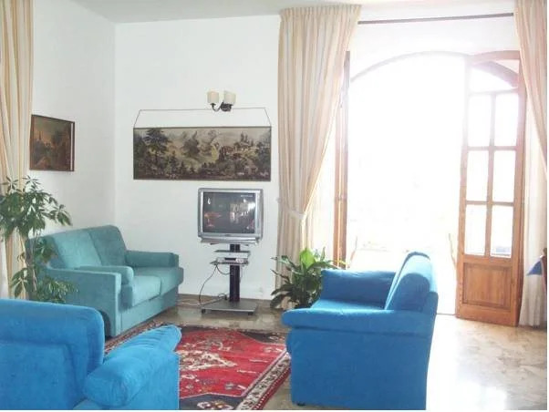 Residence Gnura Momma