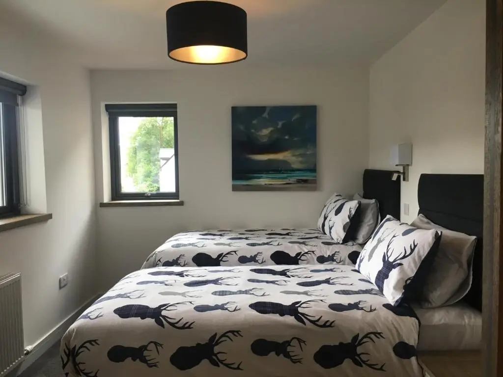 Skyelander Apartments