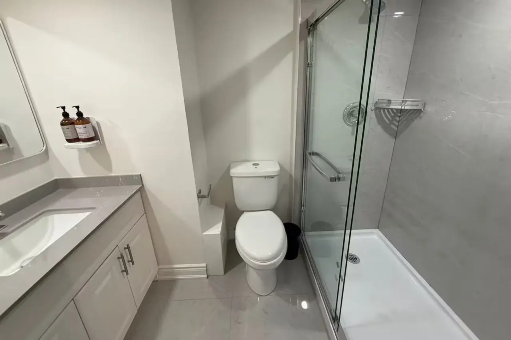 Howard Johnson By Wyndham Brampton