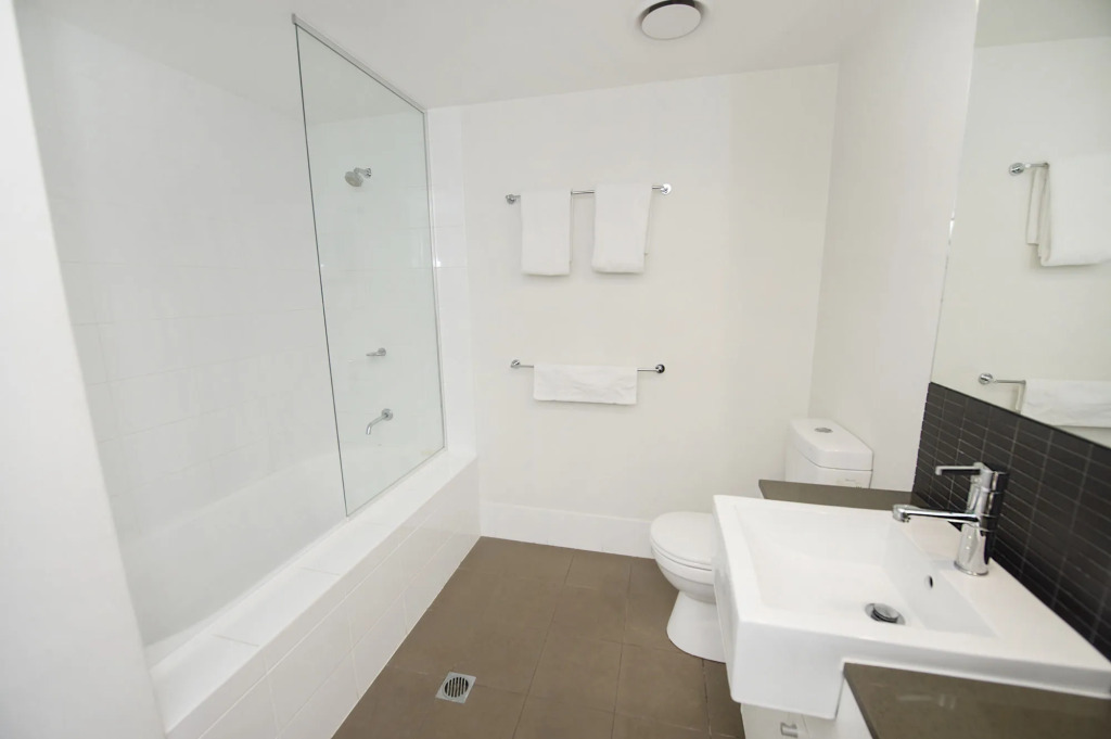 Curtis Central Apartments Official