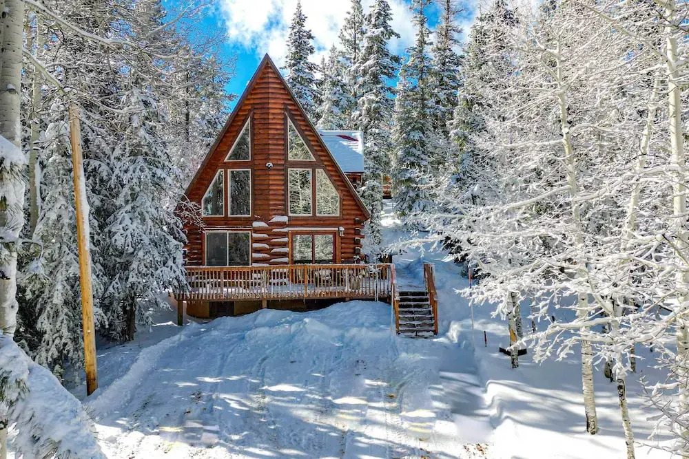 Walk to Duck Creek Village: A-Frame Getaway